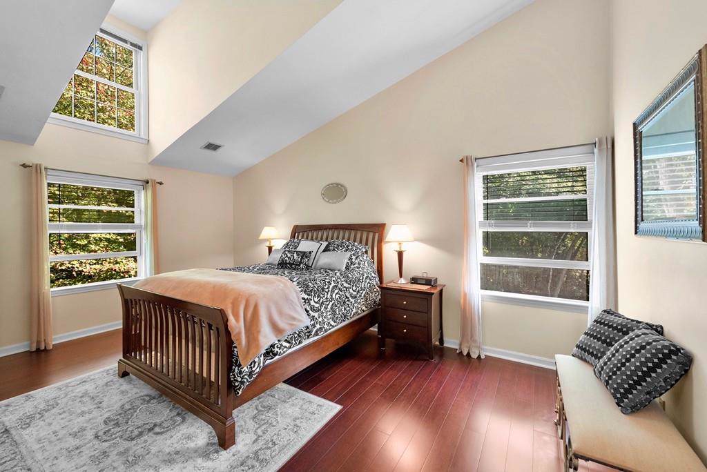 1830 Main St - Photo 1