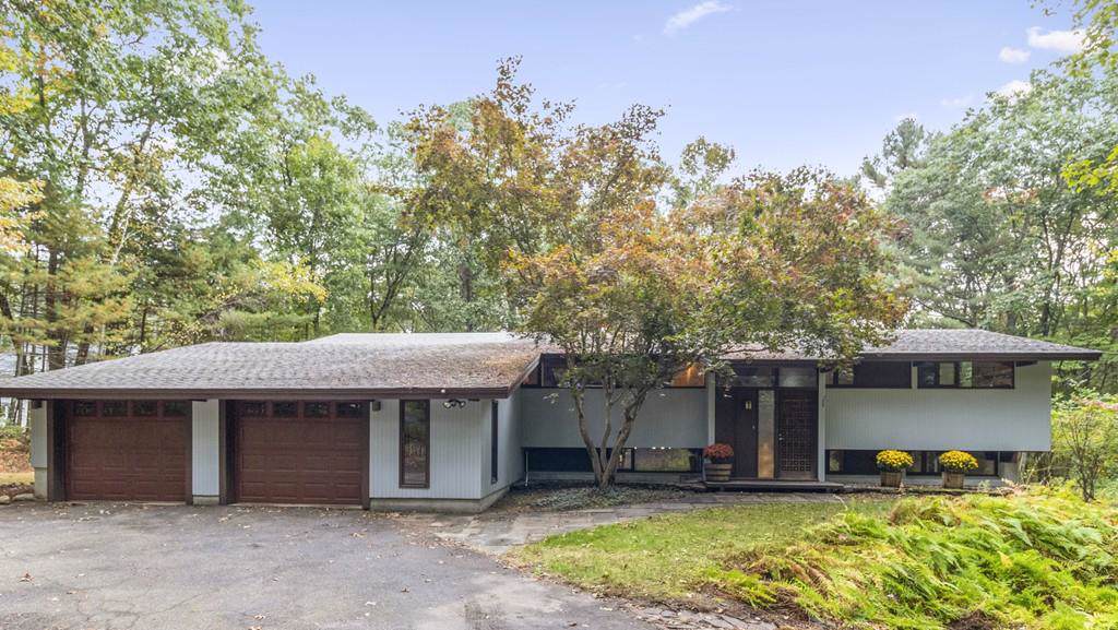 61 Wolf Rock Rd - Photo 1