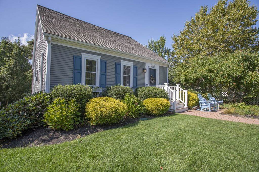 1039 Main St - Photo 1