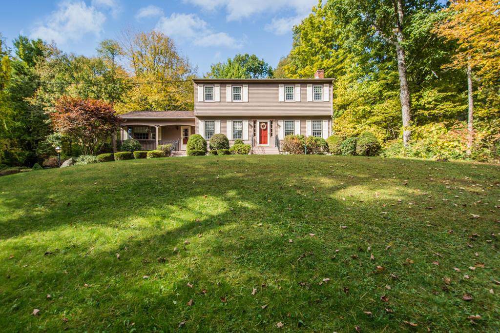 8 Black Hill Rd - Photo 1