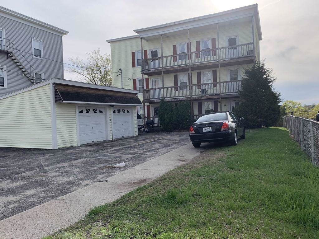 80 Burnside Ave - Photo 1