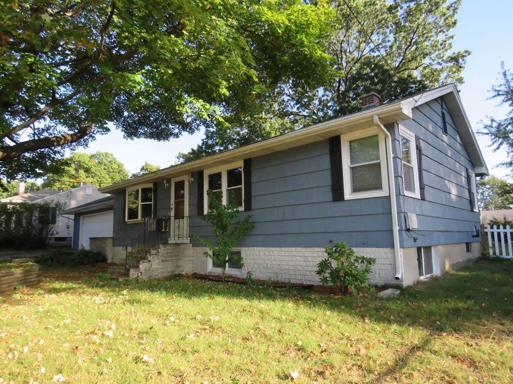37 Albert St - Photo 1