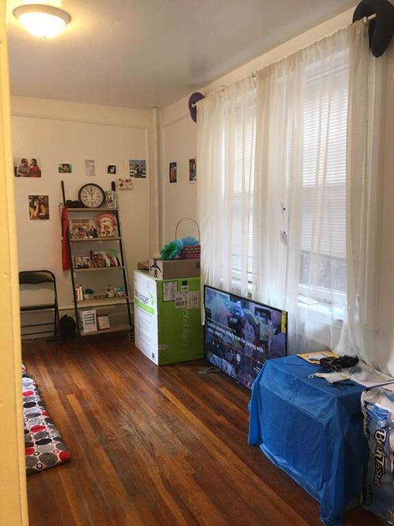 11 James Street - Photo 1