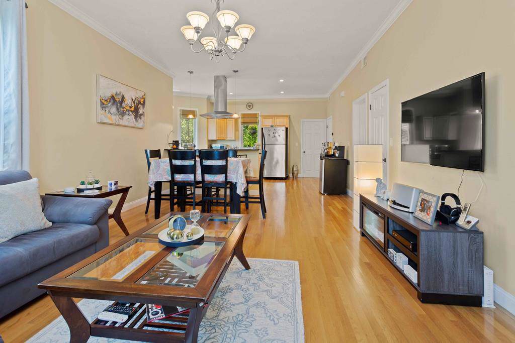 83 Dix St - Photo 1