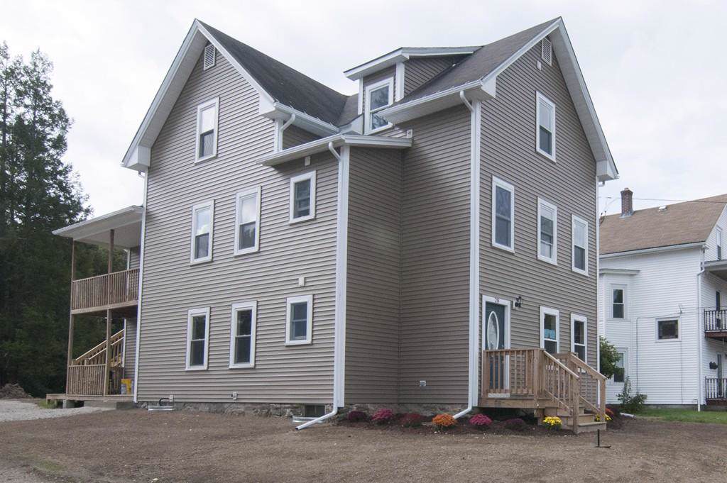 28 1St St - Photo 1