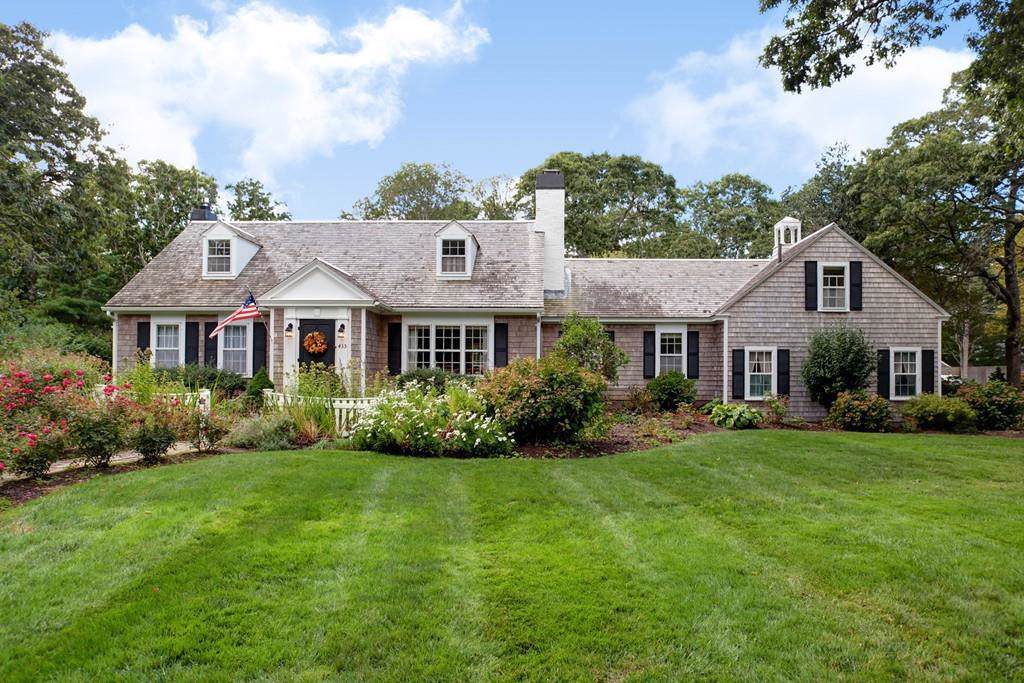 435 Wianno Ave - Photo 1