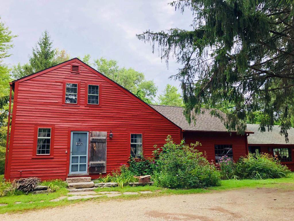 24 Fiskdale Rd - Photo 1