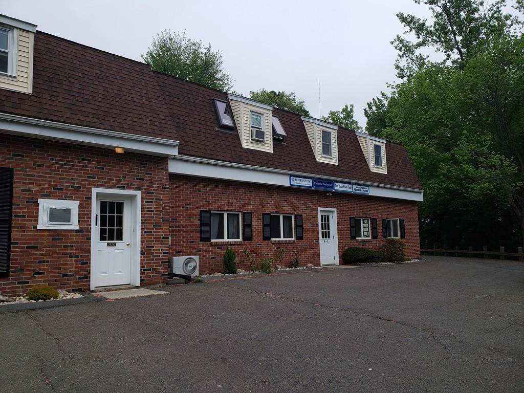 68 Bradford St - Photo 1