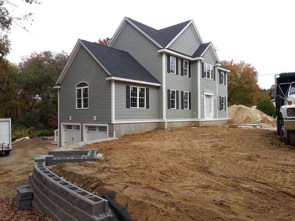 907 Washington Street - Photo 1