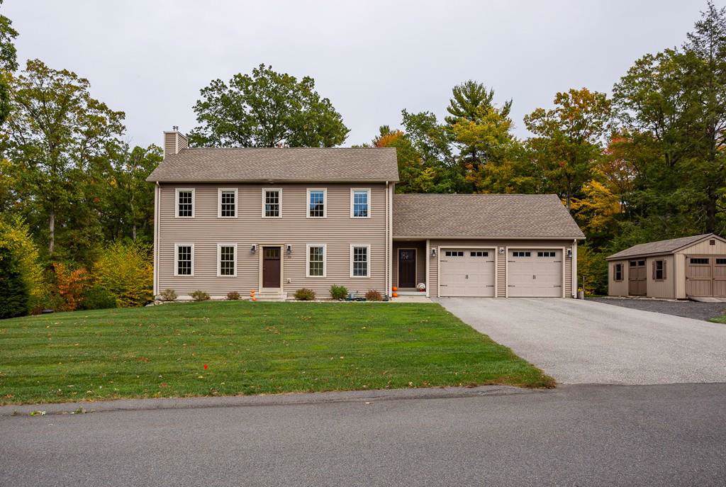 33 Trillium Way - Photo 1