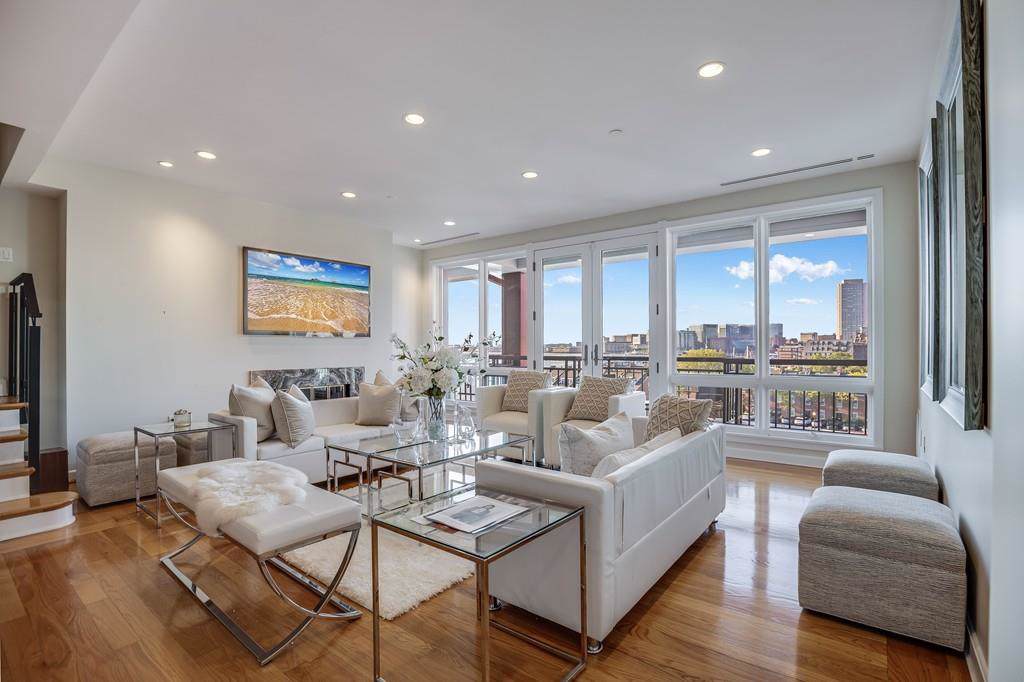 40 Battery Street - Photo 1