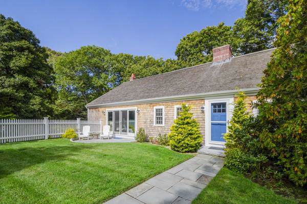 1355 Main St - Photo 1