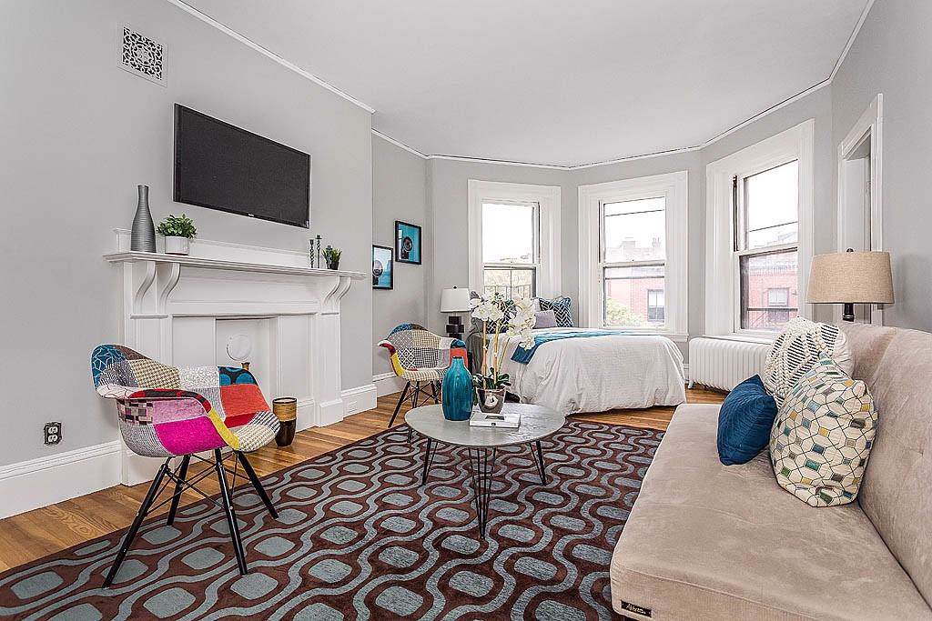 377 Commonwealth Ave. - Photo 1