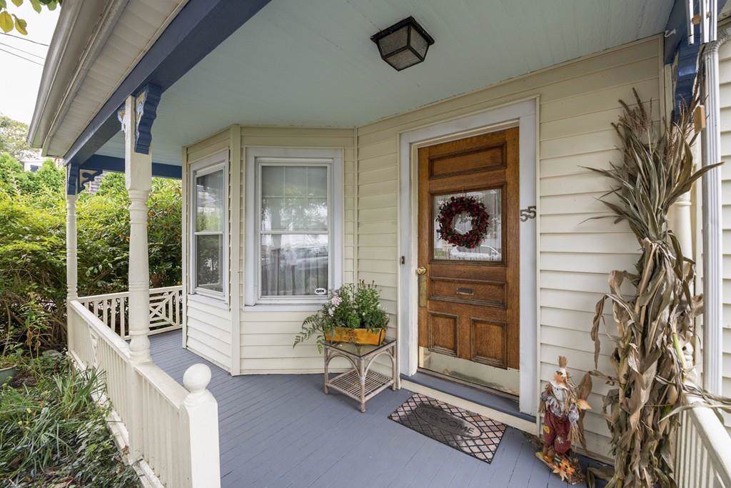 55 Warren Ave - Photo 1