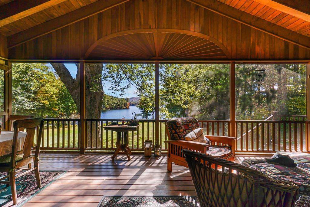 14 Nostrand Way - Photo 1