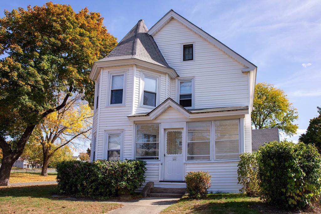 317 Davis St - Photo 1