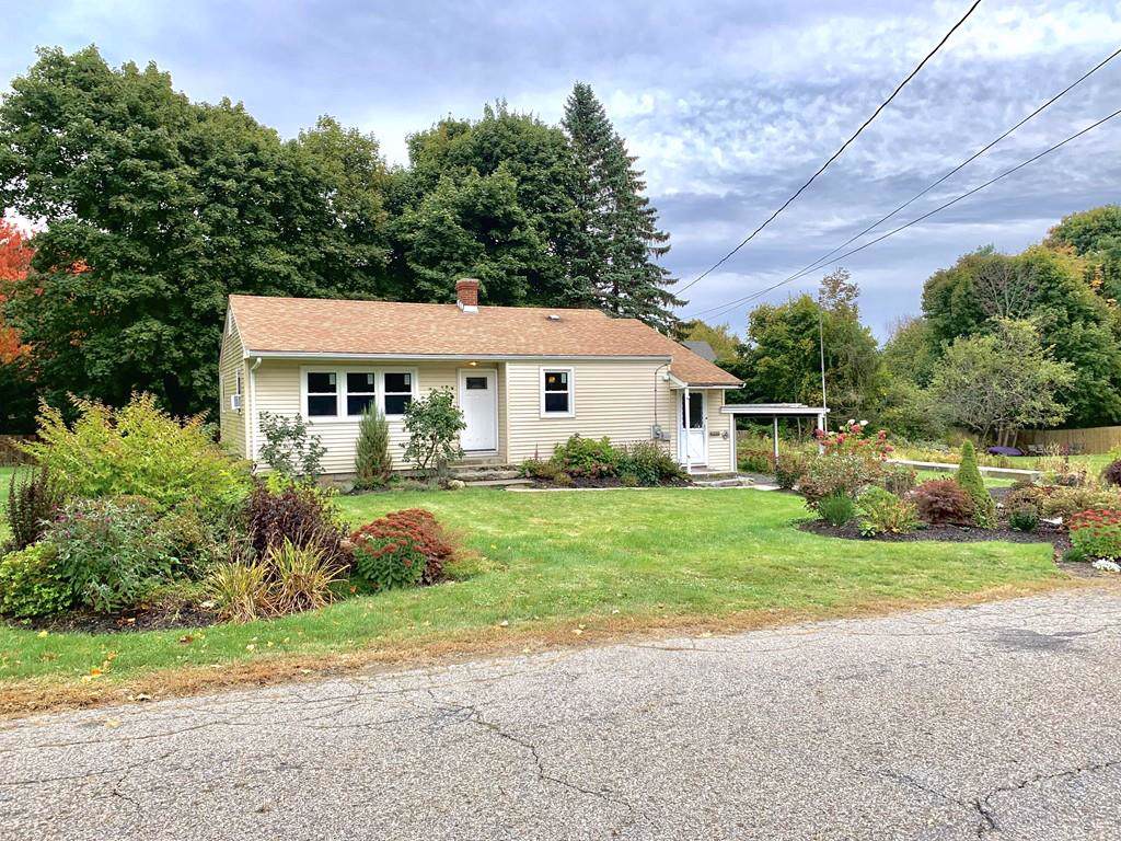 4 Indian Hill Rd - Photo 1