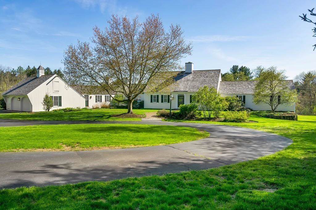 2 West Hollow - Photo 1