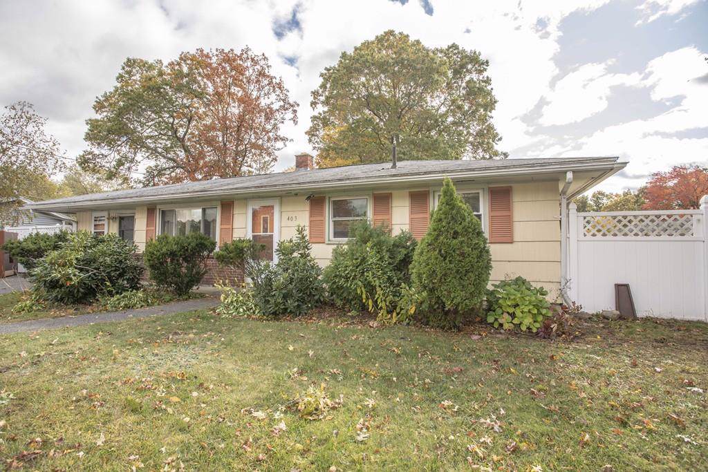 403 Hovendon Avenue - Photo 1