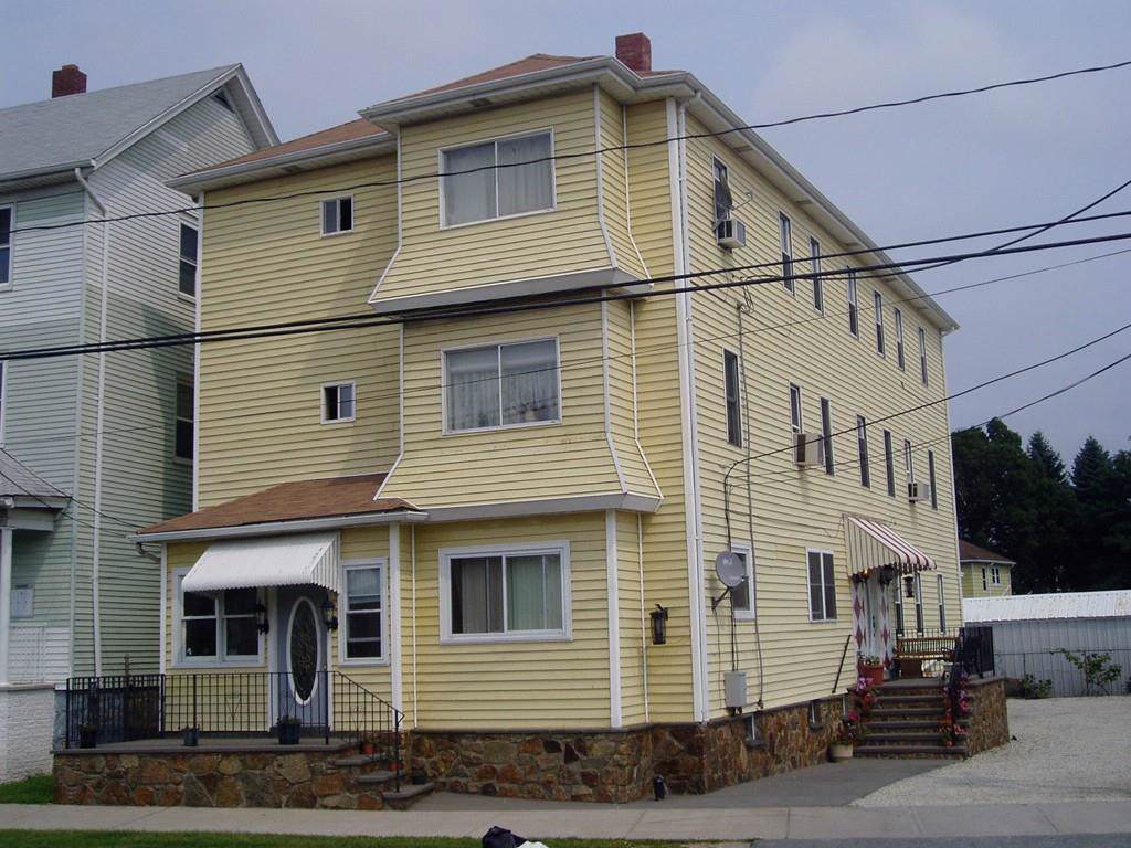 1016 Eastern Ave - Photo 1