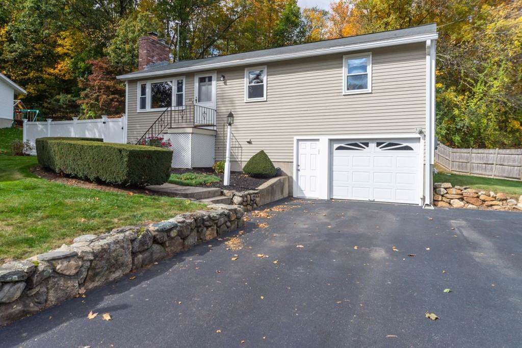 22 Ontario Dr - Photo 1