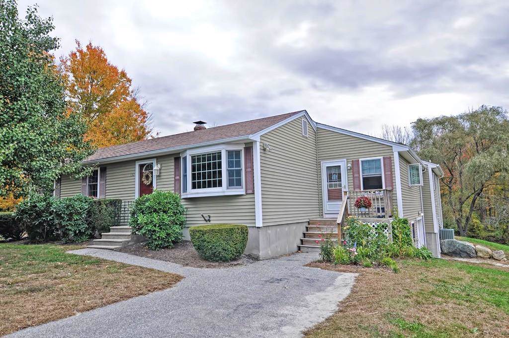 132 Thayer St - Photo 1