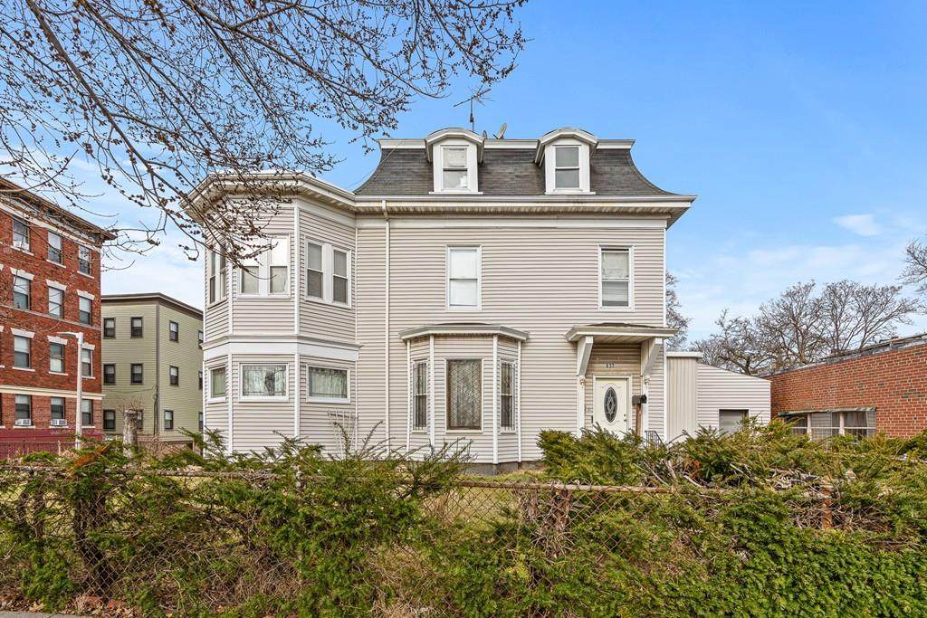 632 Columbia Rd - Photo 1