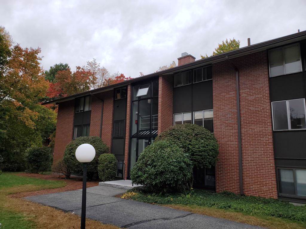 8 Longwood Dr. - Photo 1