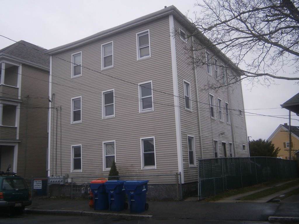 46 Scott St - Photo 1