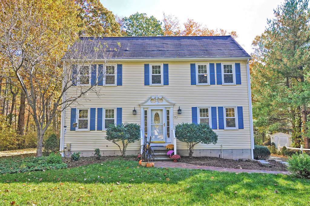 90 Hickory Lane - Photo 1