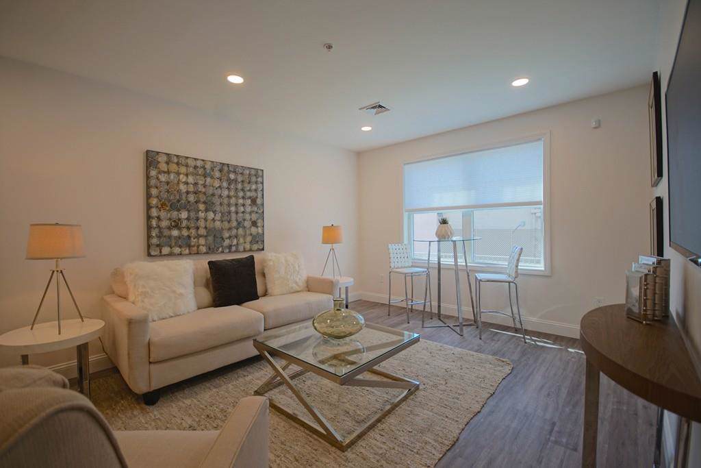 693 Western Ave - Photo 1