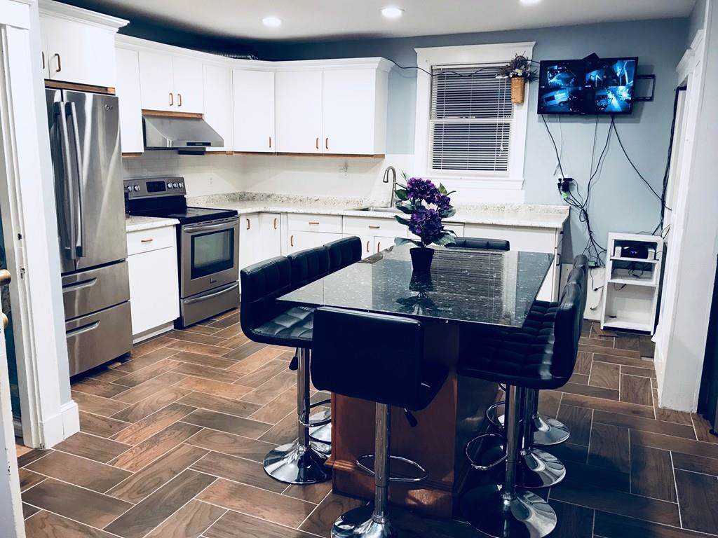 175 Winter St - Photo 1