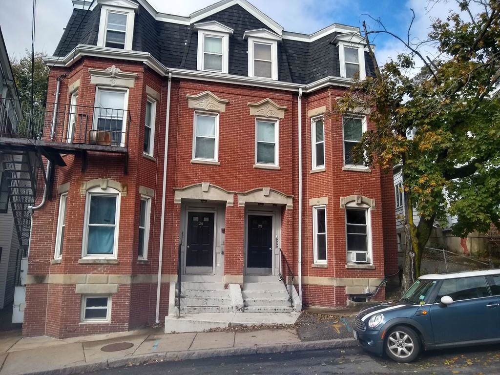26 Pinckney St - Photo 1