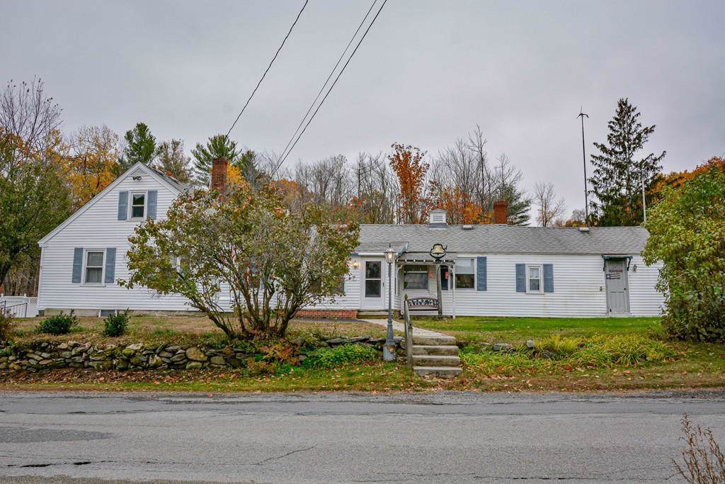 345 Richardson Rd - Photo 1