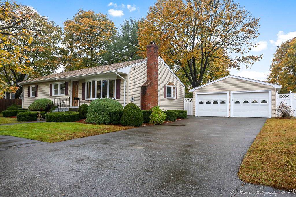 8 Brookwood Ln - Photo 1