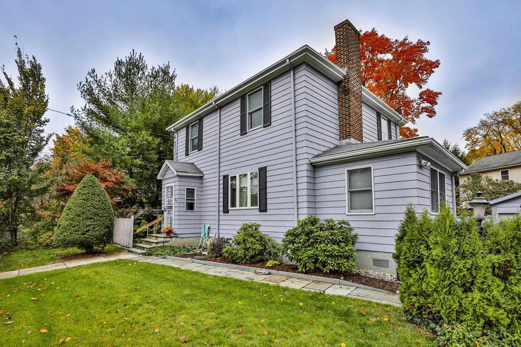 653 Boylston St - Photo 1