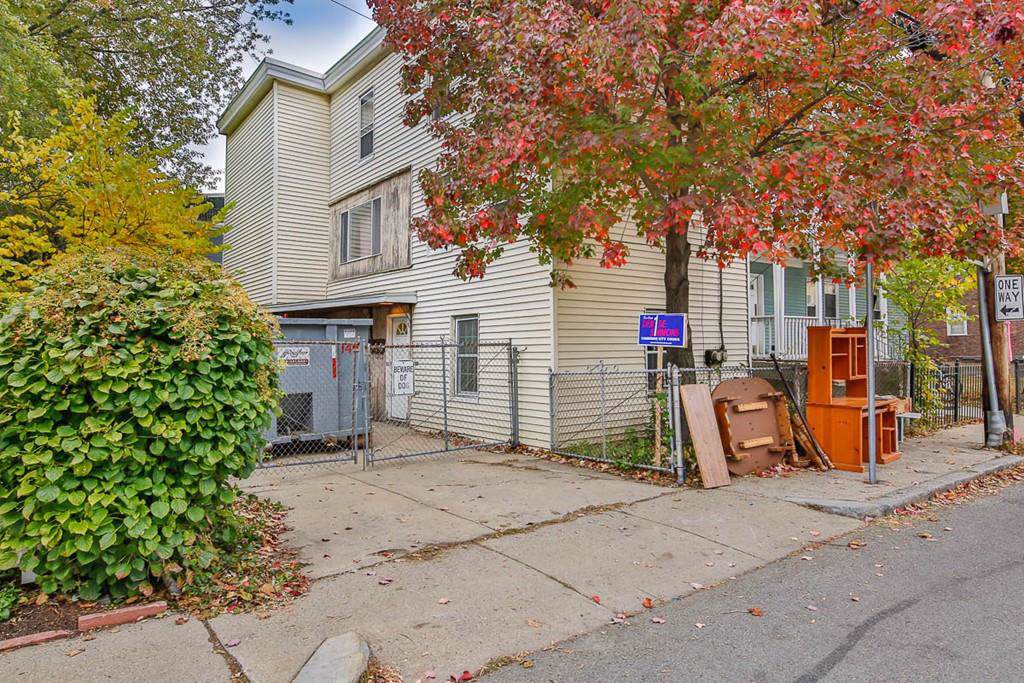 346-348 Allston Street - Photo 1