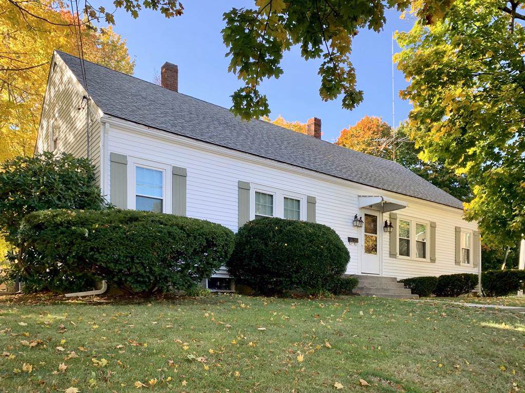 54 Powow St - Photo 1