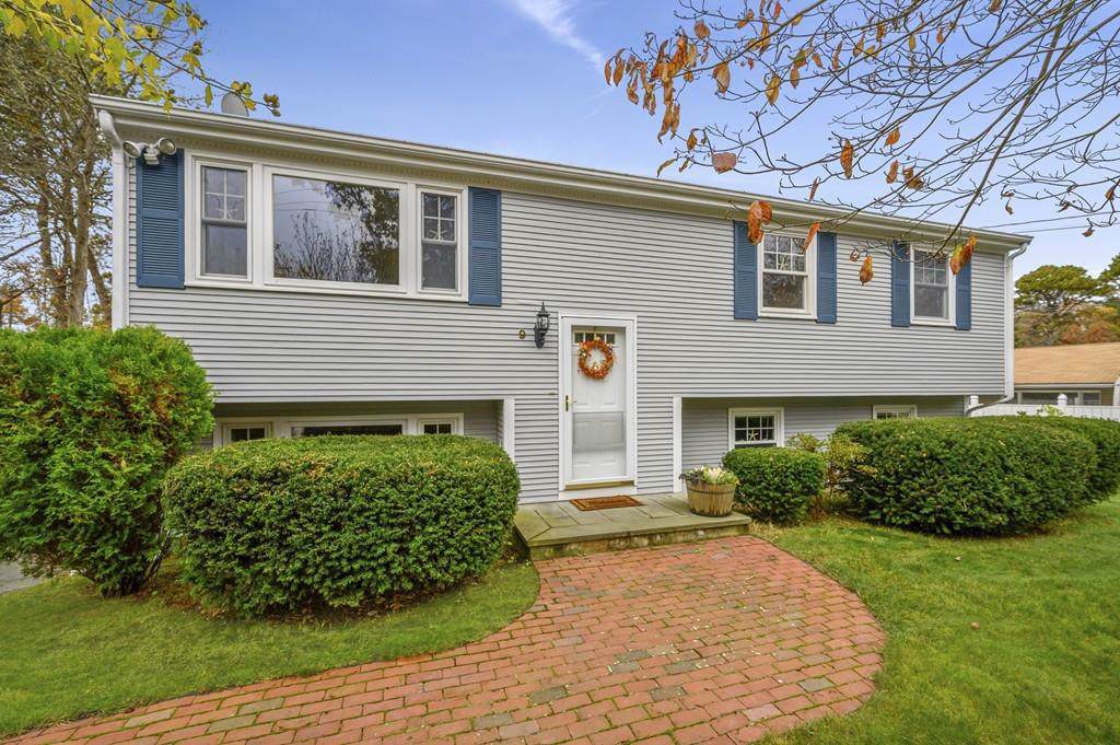 9 Arlington Street - Photo 1
