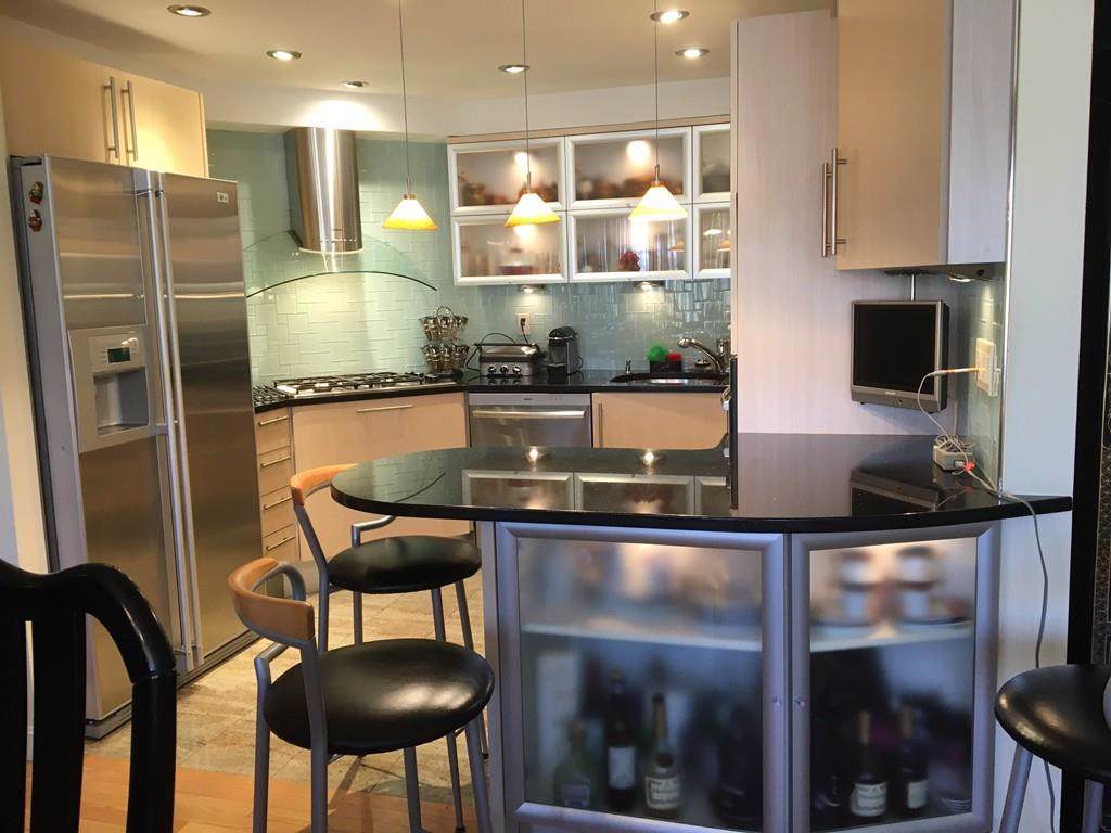 22 Chestnut Place - Photo 1