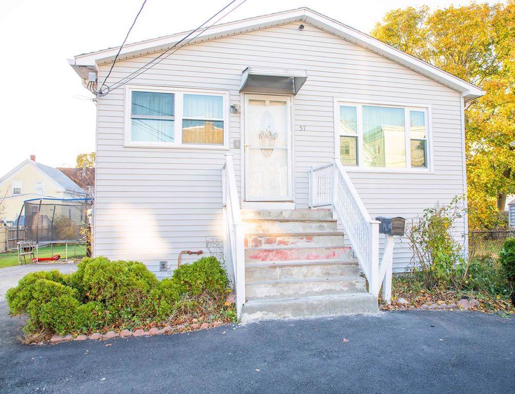 57 Astor St - Photo 1