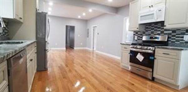 36 Otis St - Photo 1