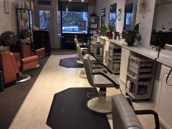777 Confidential St - Photo 1