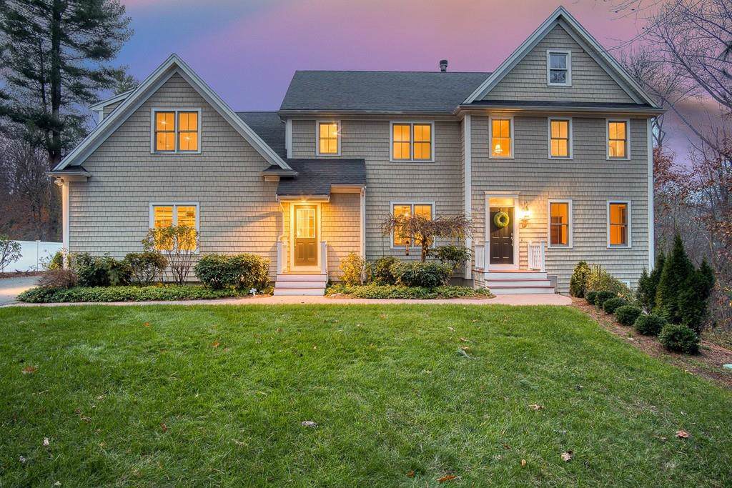 151 Sprague St - Photo 1