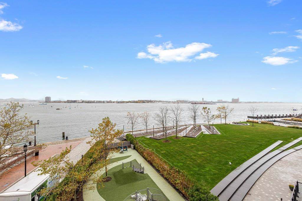 22 Liberty Dr - Photo 1