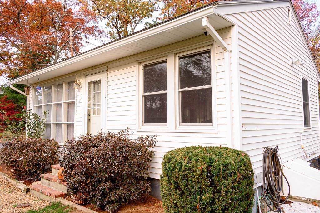 7 Tower Rd - Photo 1