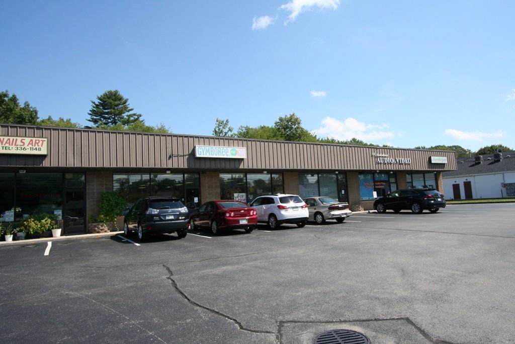 1448 Fall River Ave - Photo 1