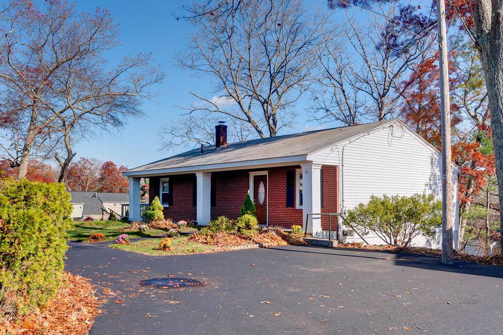 20 Indian Ln - Photo 1