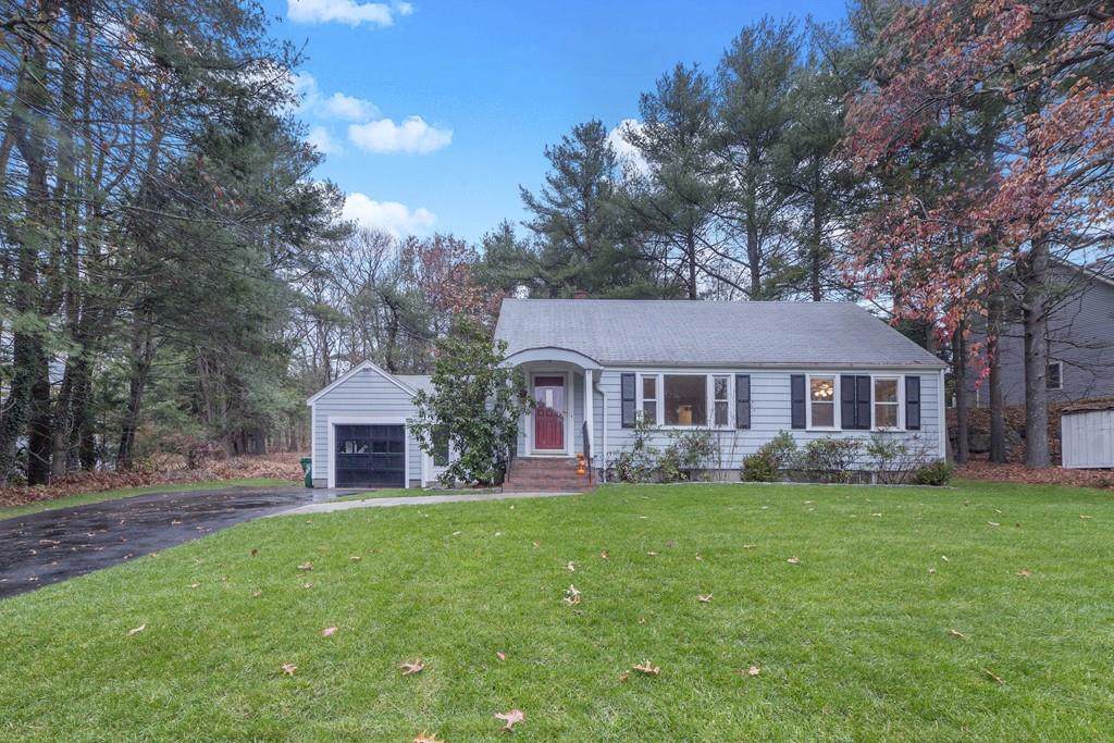 225 Woodland Rd - Photo 1