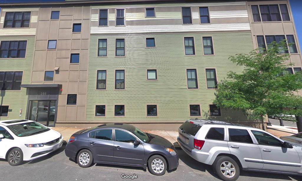 288 C St - Photo 1